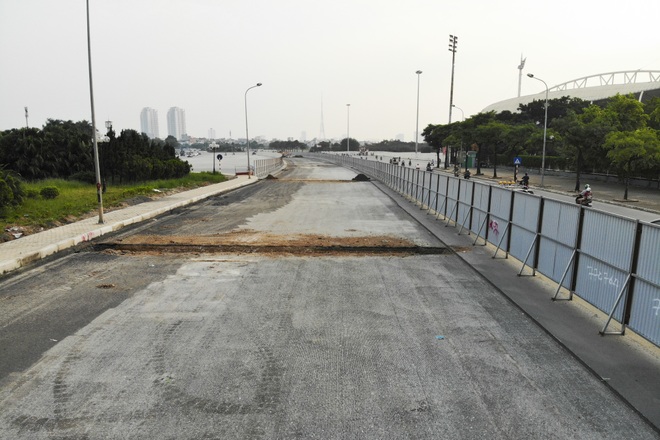 Hà Nội: Bắt đầu rào chắn thêm nhiều tuyến phố để thi công đường đua F1 - 12 Hà Nội: Bắt đầu rào chắn thêm nhiều tuyến phố để thi công đường đua F1 - 12