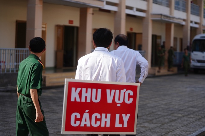 Bệnh viện Dã chiến 300 giường tại Sài Gòn sẵn sàng đón bệnh nhân - 7 Bệnh viện Dã chiến 300 giường tại Sài Gòn sẵn sàng đón bệnh nhân - 7