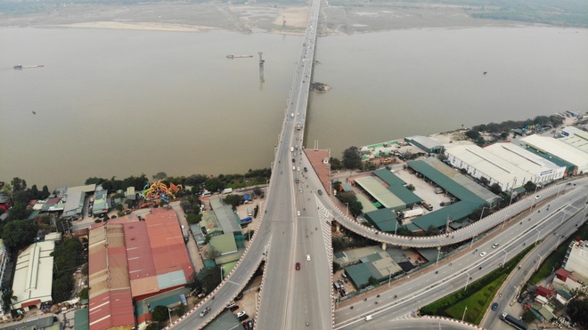 Toàn cảnh giao thông cầu Vĩnh Tuy trước khi xây cầu Vĩnh Tuy 2 - 4 Toàn cảnh giao thông cầu Vĩnh Tuy trước khi xây cầu Vĩnh Tuy 2 - 4