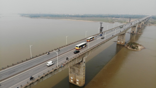 Toàn cảnh giao thông cầu Vĩnh Tuy trước khi xây cầu Vĩnh Tuy 2 - 3 Toàn cảnh giao thông cầu Vĩnh Tuy trước khi xây cầu Vĩnh Tuy 2 - 3