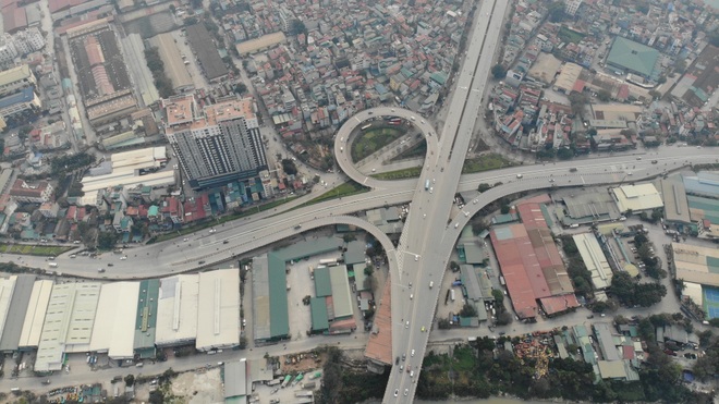 Toàn cảnh giao thông cầu Vĩnh Tuy trước khi xây cầu Vĩnh Tuy 2 - 2 Toàn cảnh giao thông cầu Vĩnh Tuy trước khi xây cầu Vĩnh Tuy 2 - 2