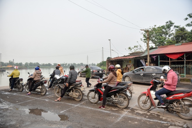 Sở GTVT vào cuộc, bến phà nghìn người chen chúc ở Hải Dương giờ ra sao? - 5 Sở GTVT vào cuộc, bến phà nghìn người chen chúc ở Hải Dương giờ ra sao? - 5