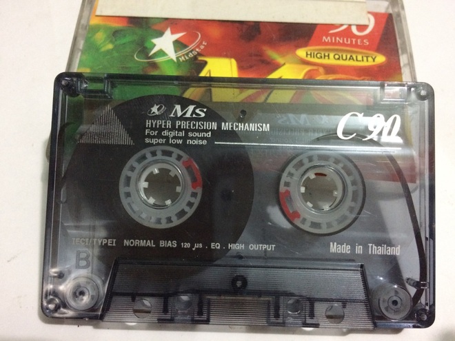 Góc hoài niệm băng cassette và những bản nhạc analog du dương - 6 Góc hoài niệm băng cassette và những bản nhạc analog du dương - 6