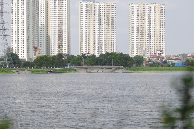 Nhìn từ trên cao hồ điều hoà rộng lớn phía đông thành phố Hà Nội - 15 Nhìn từ trên cao hồ điều hoà rộng lớn phía đông thành phố Hà Nội - 15