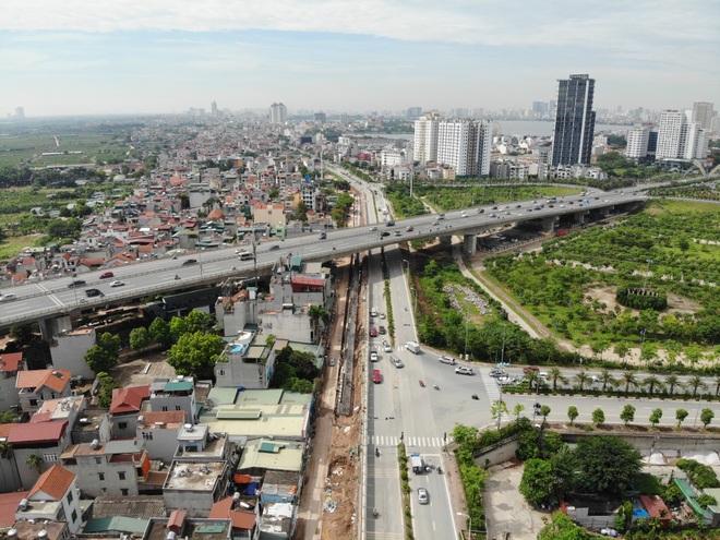 Nhìn từ trên cao dự án dựng tường bê tông, mở rộng đường đến cầu Nhật Tân - 2 Nhìn từ trên cao dự án dựng tường bê tông, mở rộng đường đến cầu Nhật Tân - 2