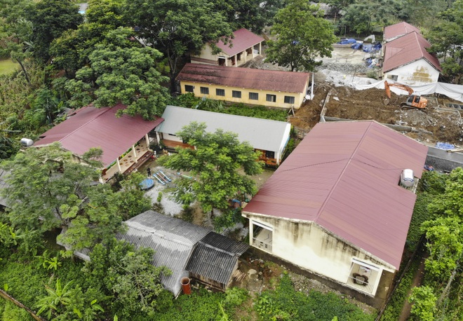 Trẻ em miền núi đua nhau đến trường sau khi có phòng học Dân trí - 4 Trẻ em miền núi đua nhau đến trường sau khi có phòng học Dân trí - 4