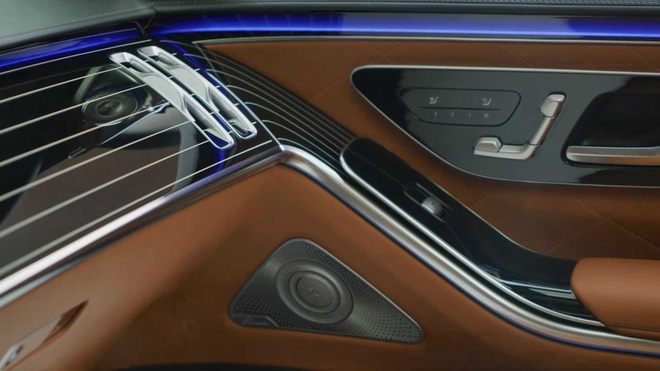 Soi chi tiết nội thất Mercedes S-Class thế hệ mới - 2 Soi chi tiết nội thất Mercedes S-Class thế hệ mới - 2