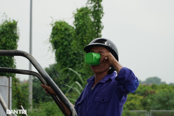 Đại công trường 400 tỷ đồng nối cao tốc Hà Nội - Hải Phòng và đường Cổ Linh - 9 Đại công trường 400 tỷ đồng nối cao tốc Hà Nội - Hải Phòng và đường Cổ Linh - 9