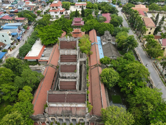 Quả chuông nặng 9 tấn, gần 100 năm chưa đánh một lần trong ngôi chùa thiêng - 20 Quả chuông nặng 9 tấn, gần 100 năm chưa đánh một lần trong ngôi chùa thiêng - 20