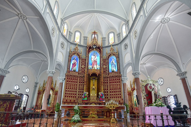 Đền Thánh Sa Châu - nhà thờ Nam Định đẹp uy nghi như ở trời Âu - 9 Đền Thánh Sa Châu - nhà thờ Nam Định đẹp uy nghi như ở trời Âu - 9