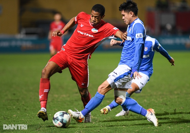 Những khoảnh khắc CLB Viettel chạm một tay vào chức vô địch V-League - 4 Những khoảnh khắc CLB Viettel chạm một tay vào chức vô địch V-League - 4