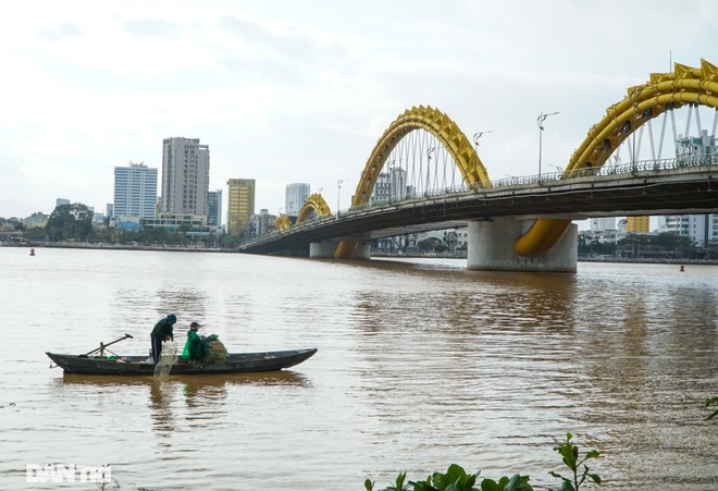 Chiêm ngưỡng 4 cây cầu ấn tượng nối đôi bờ sông Hàn ở Đà Nẵng - 3 Chiêm ngưỡng 4 cây cầu ấn tượng nối đôi bờ sông Hàn ở Đà Nẵng - 3