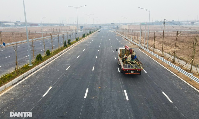 Toàn cảnh nút giao cao tốc hơn 400 tỷ ở Hà Nội trước ngày thông xe - 5 Toàn cảnh nút giao cao tốc hơn 400 tỷ ở Hà Nội trước ngày thông xe - 5