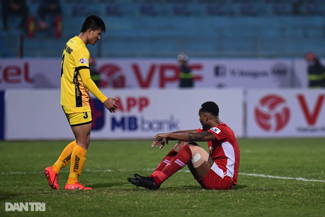 Những khoảnh khắc CLB Viettel bế tắc và trắng tay ở ngày mở màn V-League - 22 Những khoảnh khắc CLB Viettel bế tắc và trắng tay ở ngày mở màn V-League - 22