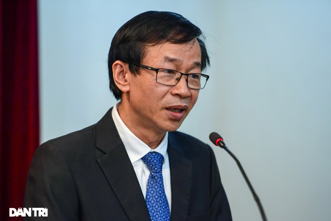 Đại sứ Hoa Kỳ tại Việt Nam tặng cây đào tự tay ghép cho trường ĐHSP Hà Nội - 8 Đại sứ Hoa Kỳ tại Việt Nam tặng cây đào tự tay ghép cho trường ĐHSP Hà Nội - 8