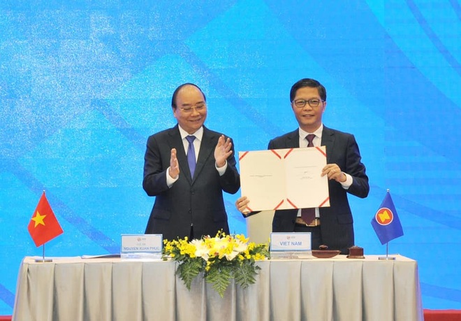 Tân Trưởng Ban Kinh tế TƯ chia sẻ về cơ hội bứt phá của kinh tế Việt Nam - 8 Tân Trưởng Ban Kinh tế TƯ chia sẻ về cơ hội bứt phá của kinh tế Việt Nam - 8