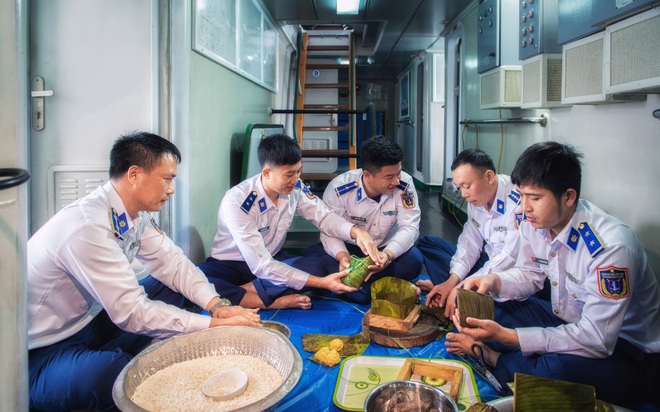 Kết thúc nhận tác phẩm dự thi Xuân tin yêu báo Dân trí - 7 Kết thúc nhận tác phẩm dự thi Xuân tin yêu báo Dân trí - 7