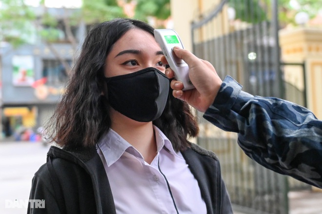 Các trường ở Hà Nội đảm bảo an toàn phòng dịch đón học sinh trở lại học tập - 9