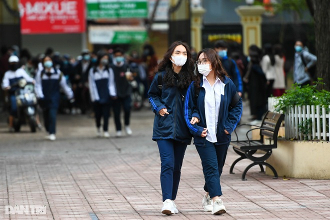 Các trường ở Hà Nội đảm bảo an toàn phòng dịch đón học sinh trở lại học tập - 13