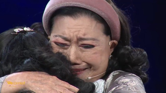 NSND Kim Cương nghẹn ngào gặp lại con gái nuôi sau 45 năm thất lạc - 8