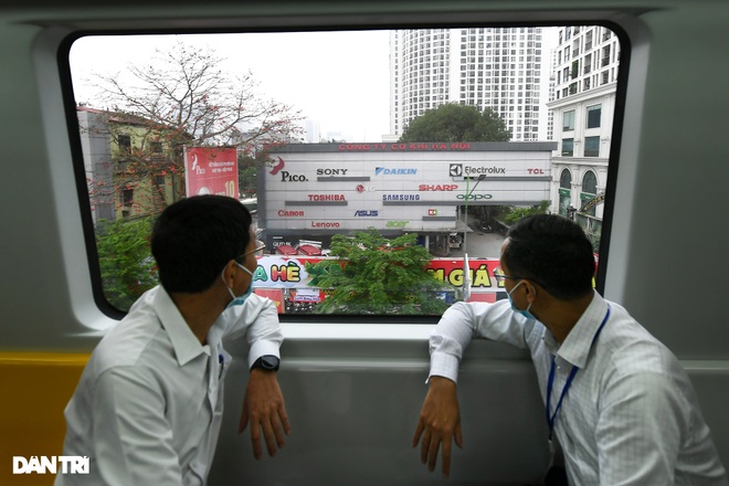 Toàn cảnh đường sắt Cát Linh - Hà Đông trong ngày chuyển giao đầu tiên - 16 Toàn cảnh đường sắt Cát Linh - Hà Đông trong ngày chuyển giao đầu tiên - 16