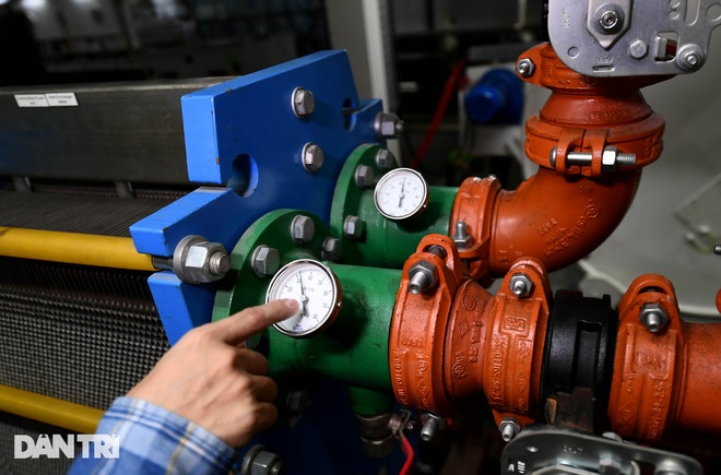 Quái vật 850 tấn đào hầm đường sắt Nhổn - ga Hà Nội lần đầu chạy thử - 4 Quái vật 850 tấn đào hầm đường sắt Nhổn - ga Hà Nội lần đầu chạy thử - 4