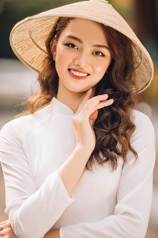 Chuyền hai xinh đẹp Thu Hoài bất ngờ được bóng chuyền thế giới ngợi ca - 12 Chuyền hai xinh đẹp Thu Hoài bất ngờ được bóng chuyền thế giới ngợi ca - 12