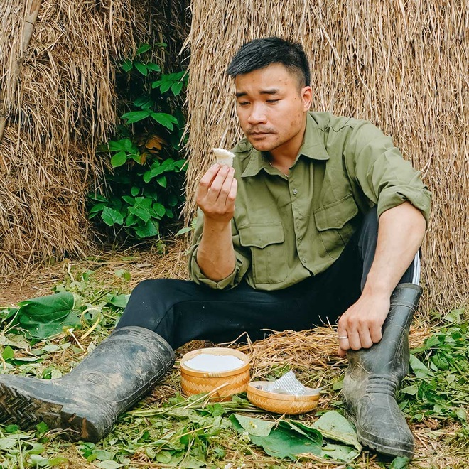 Anh nông dân trẻ hút triệu view trên TikTok nhờ nấu những món ăn quê - 2
