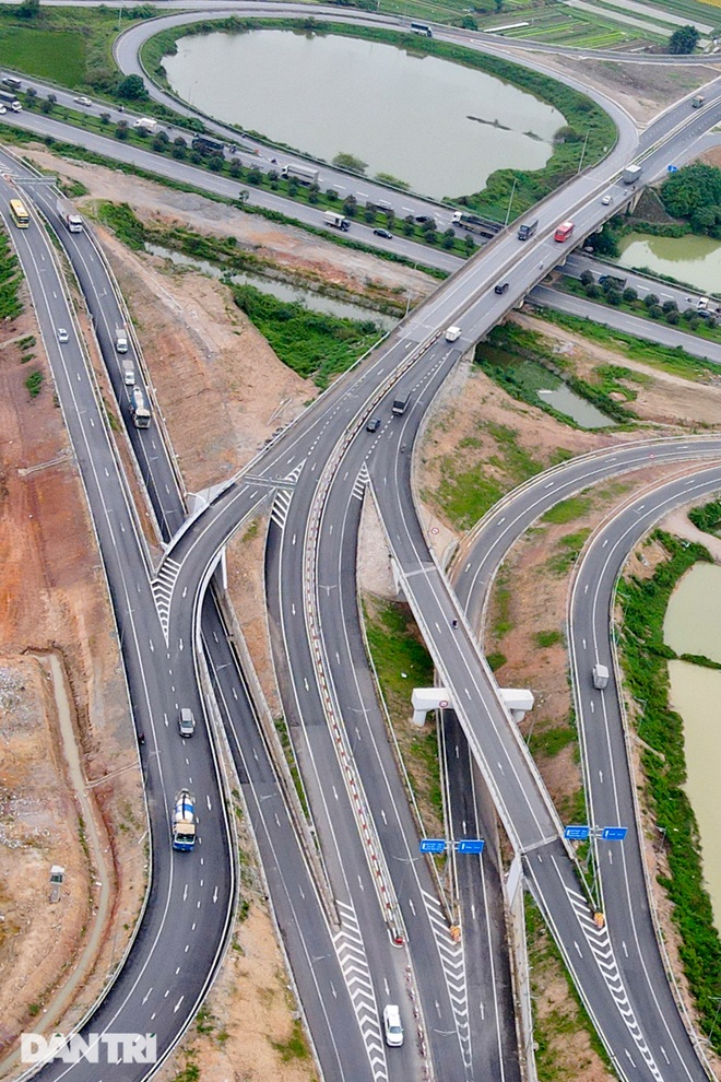 Diện mạo nút giao thông chằng chịt như nơm hóa giải ùn tắc tại Quốc lộ 18 - 5 Diện mạo nút giao thông chằng chịt như nơm hóa giải ùn tắc tại Quốc lộ 18 - 5