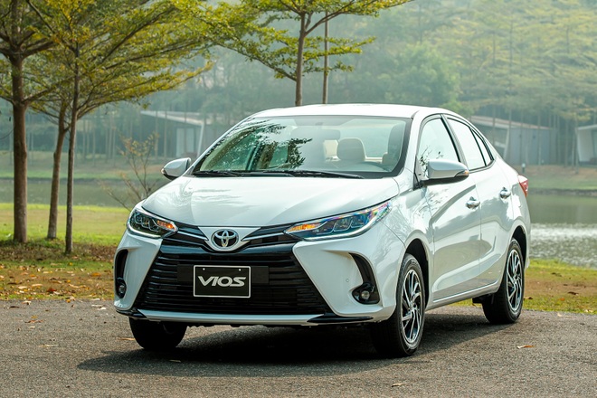 Toyota Vios, Hyundai Accent giảm giá 30 triệu tại đại lý trong tháng Ngâu - 1