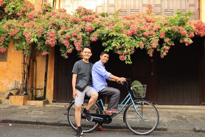 Chuyến xuyên Việt lạ của nam sinh 22 tuổi và bạn đồng hành... 74 tuổi - 5 Chuyến xuyên Việt lạ của nam sinh 22 tuổi và bạn đồng hành... 74 tuổi - 5