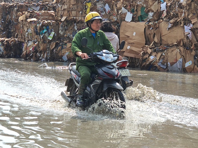 Xả nước thải bất chấp, 2 doanh nghiệp bị xử phạt gần 1 tỷ đồng - 1 Xả nước thải bất chấp, 2 doanh nghiệp bị xử phạt gần 1 tỷ đồng - 1