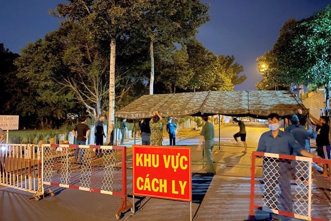 Bình Dương phong tỏa khẩn 17 điểm vì 4 ca Covid-19, một ca đi đánh golf - 3 Bình Dương phong tỏa khẩn 17 điểm vì 4 ca Covid-19, một ca đi đánh golf - 3