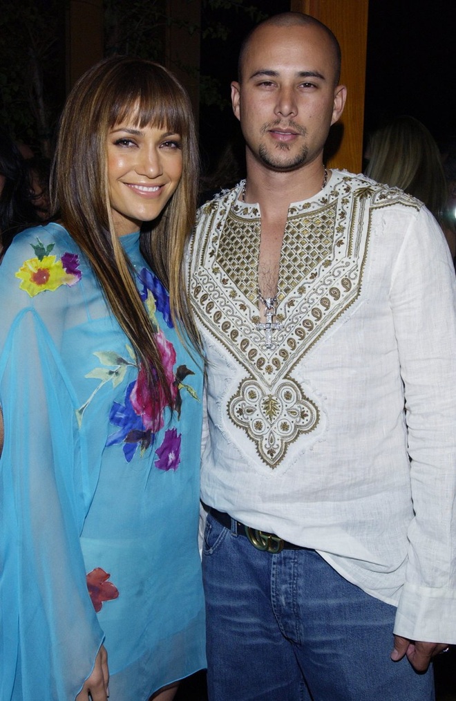 Jennifer Lopez: Mạnh miệng chê trai trẻ, nhưng bị trai trẻ chinh phục - 5 Jennifer Lopez: Mạnh miệng chê trai trẻ, nhưng bị trai trẻ chinh phục - 5