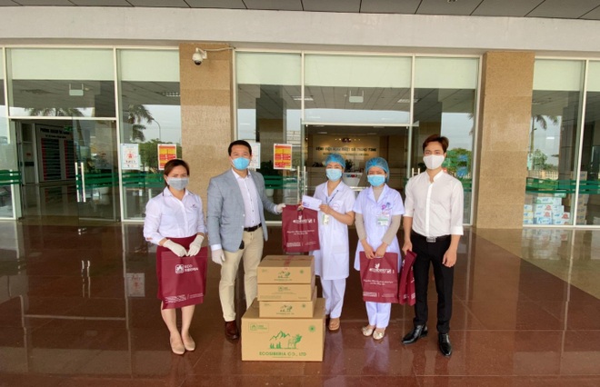 Eco Siberia Việt Nam ủng hộ Quỹ phòng chống Covid-19 của TP Hà Nội - 2 Eco Siberia Việt Nam ủng hộ Quỹ phòng chống Covid-19 của TP Hà Nội - 2