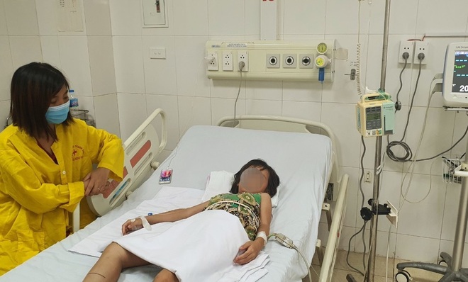 Thanh Hóa: Liên tiếp nhiều trẻ nguy kịch vì bị rắn độc cắn - 1 Thanh Hóa: Liên tiếp nhiều trẻ nguy kịch vì bị rắn độc cắn - 1