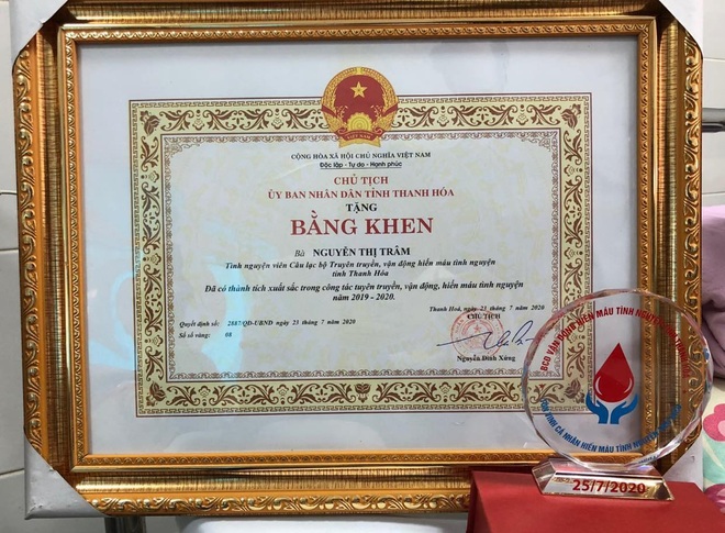 Hơn một năm hiến tiểu cầu, cô gái 9x òa khóc khi bệnh nhân qua đời - 4