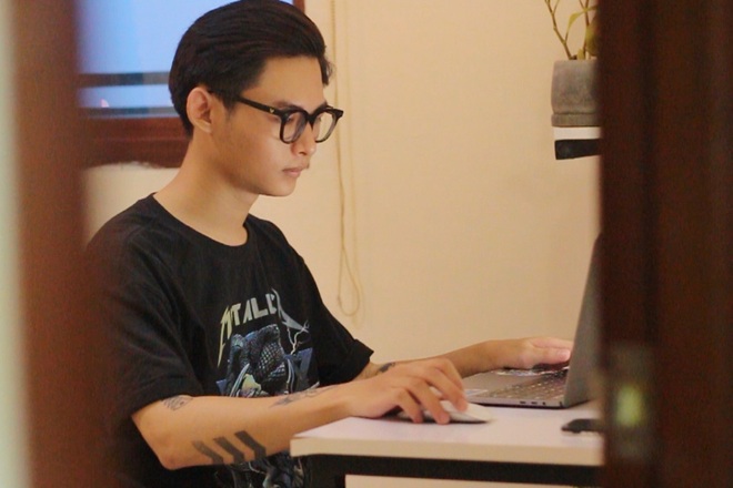 Muốn kiếm tiền không giới hạn, có thể nghĩ đến học nghề này - 1 Muốn kiếm tiền không giới hạn, có thể nghĩ đến học nghề này - 1