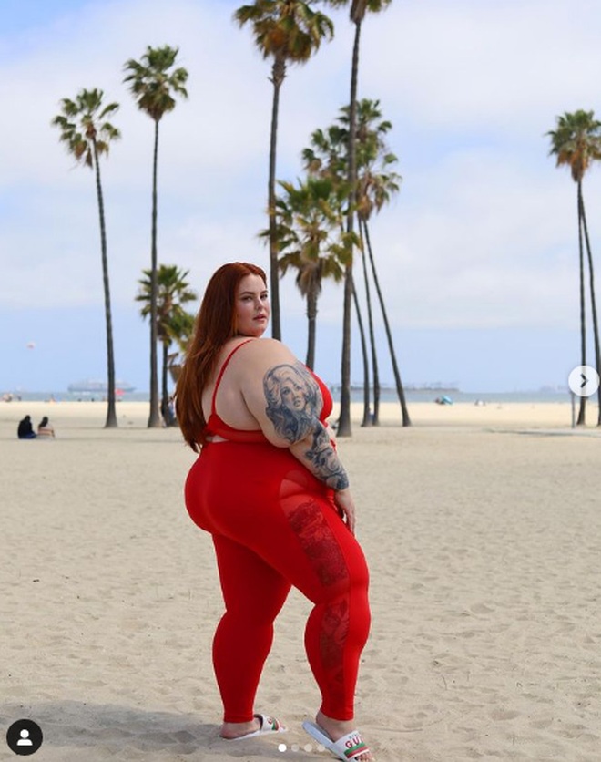 Nặng hơn 100 kg, người mẫu Tess Holliday vẫn tự tin diện đồ gợi cảm - 1 Nặng hơn 100 kg, người mẫu Tess Holliday vẫn tự tin diện đồ gợi cảm - 1