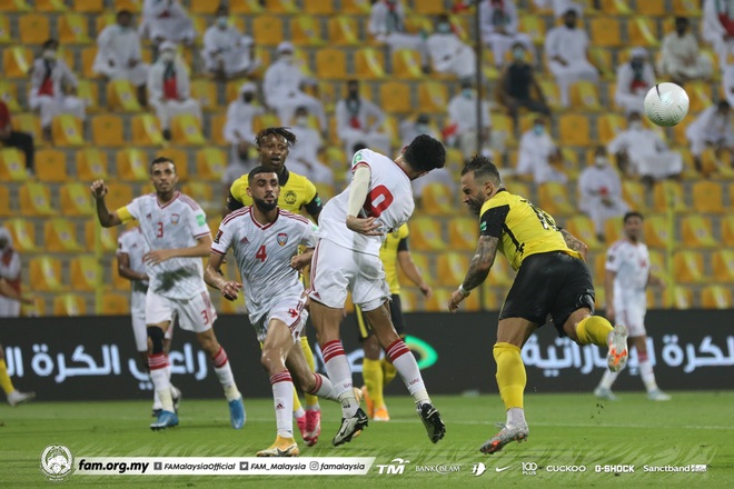 UAE 4-0 Malaysia: Cú đúp trong hai phút bù giờ - 8 UAE 4-0 Malaysia: Cú đúp trong hai phút bù giờ - 8