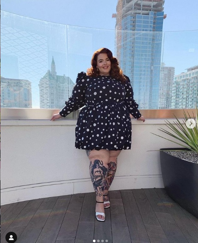 Nặng hơn 100 kg, người mẫu Tess Holliday vẫn tự tin diện đồ gợi cảm - 5 Nặng hơn 100 kg, người mẫu Tess Holliday vẫn tự tin diện đồ gợi cảm - 5