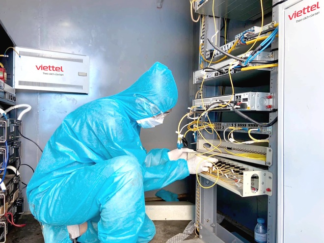 Nhà mạng đóng góp hàng trăm tỷ đồng vào Quỹ vắc xin phòng Covid-19 - 1 Nhà mạng đóng góp hàng trăm tỷ đồng vào Quỹ vắc xin phòng Covid-19 - 1
