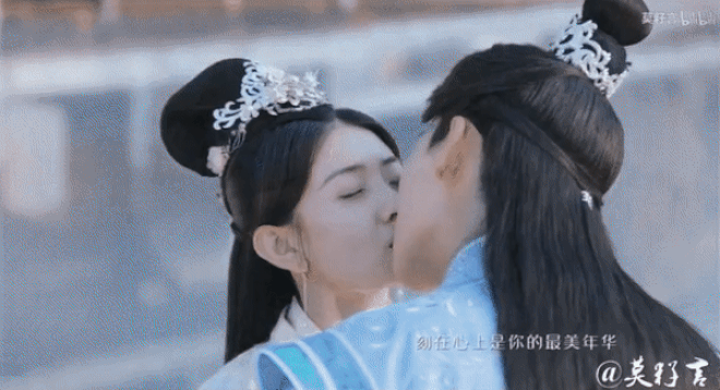 Cặp diễn viên lập kỷ lục... hôn trên màn ảnh Hoa ngữ - 3 Cặp diễn viên lập kỷ lục... hôn trên màn ảnh Hoa ngữ - 3