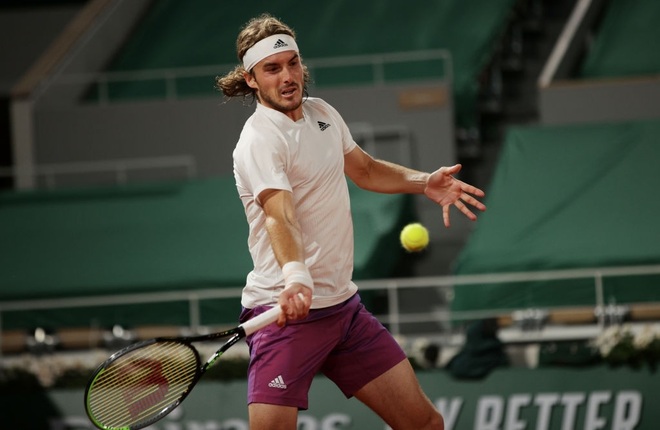 Medvedev, Zverev và Tsitsipas dắt nhau qua vòng ba Roland Garros - 2