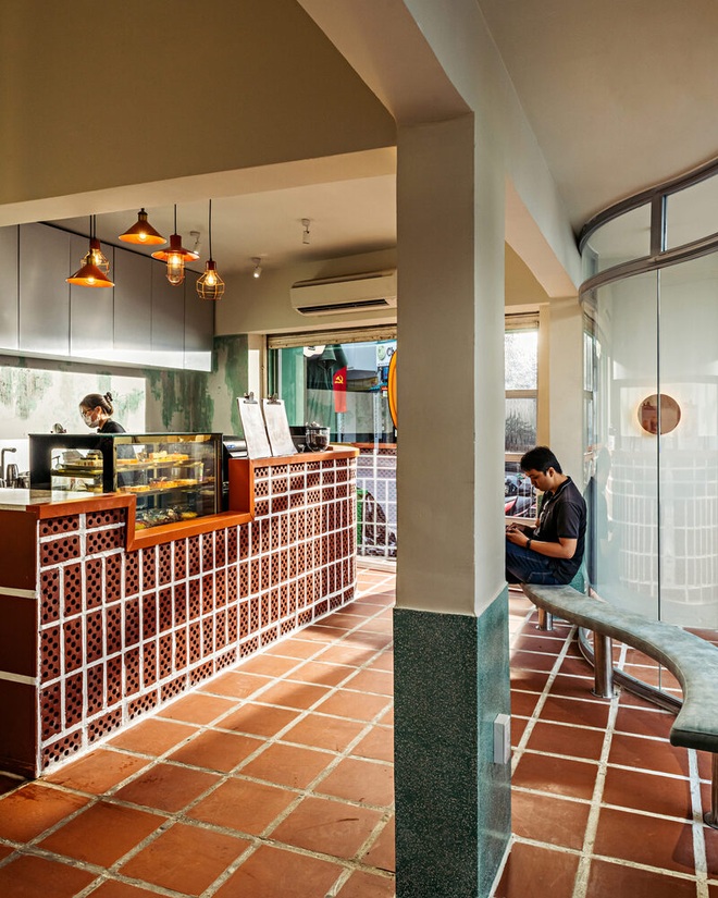 Quán cà phê quay ngược quá khứ, tái hiện vẻ đẹp Sài Gòn xưa - 5 Quán cà phê quay ngược quá khứ, tái hiện vẻ đẹp Sài Gòn xưa - 5