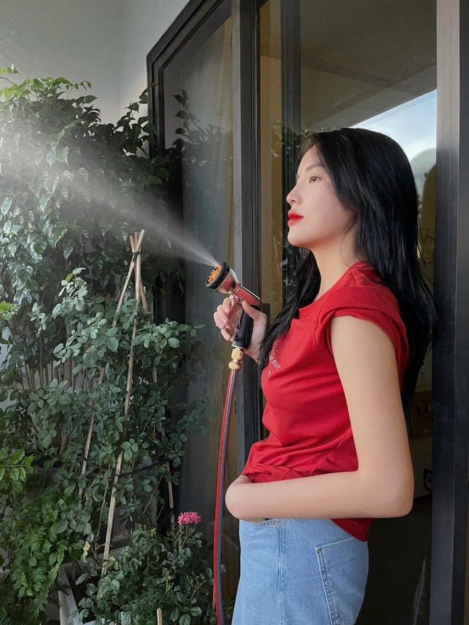 Hoa hậu Kỳ Duyên làm nông dân trong căn hộ cao cấp - 3 Hoa hậu Kỳ Duyên làm nông dân trong căn hộ cao cấp - 3