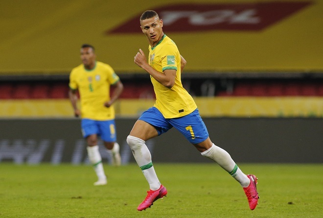 Neymar ghi bàn giúp Brazil đánh bại Ecuador ở vòng loại World Cup - 2 Neymar ghi bàn giúp Brazil đánh bại Ecuador ở vòng loại World Cup - 2