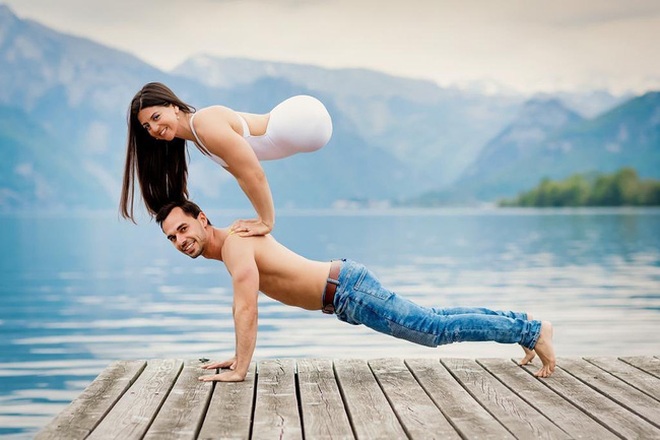 Chuyện tình đẹp như mơ của chuyên gia yoga bay chỉ có nửa thân - 1 Chuyện tình đẹp như mơ của chuyên gia yoga bay chỉ có nửa thân - 1