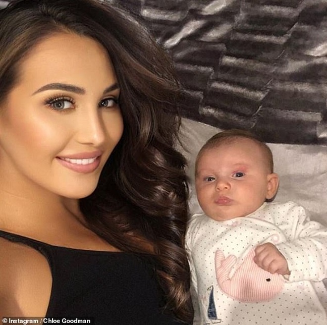 Người đẹp Chloe Goodman quyến rũ hơn từ khi lên chức mẹ - 7 Người đẹp Chloe Goodman quyến rũ hơn từ khi lên chức mẹ - 7