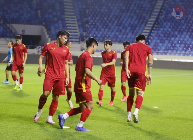Đội tuyển Việt Nam mặc áo không số, giấu bài chờ quyết đấu Indonesia - 4